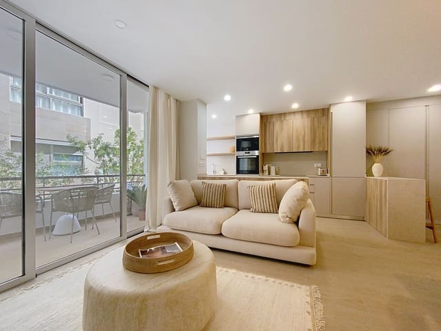 2 makuuhuone Huoneisto myytävänä paikassa Centro, Estepona - 492 000 € (Ref: 9215249)