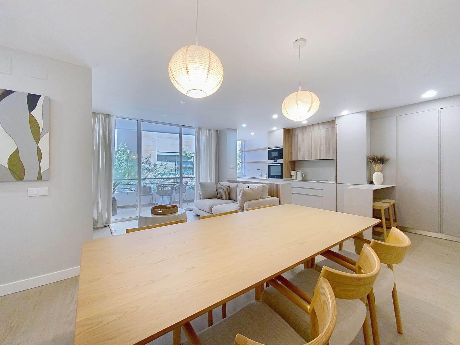 2 bedroom Apartment for sale in Estepona - € 492,000 (Ref: 9215249)