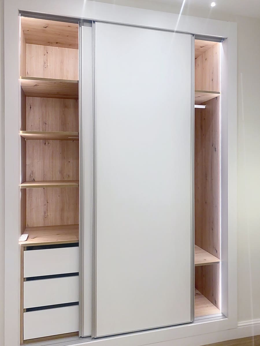 3 Zimmer Apartment zu verkaufen in Estepona mit Pool Garage - 560.000 € (Ref: 9240232)