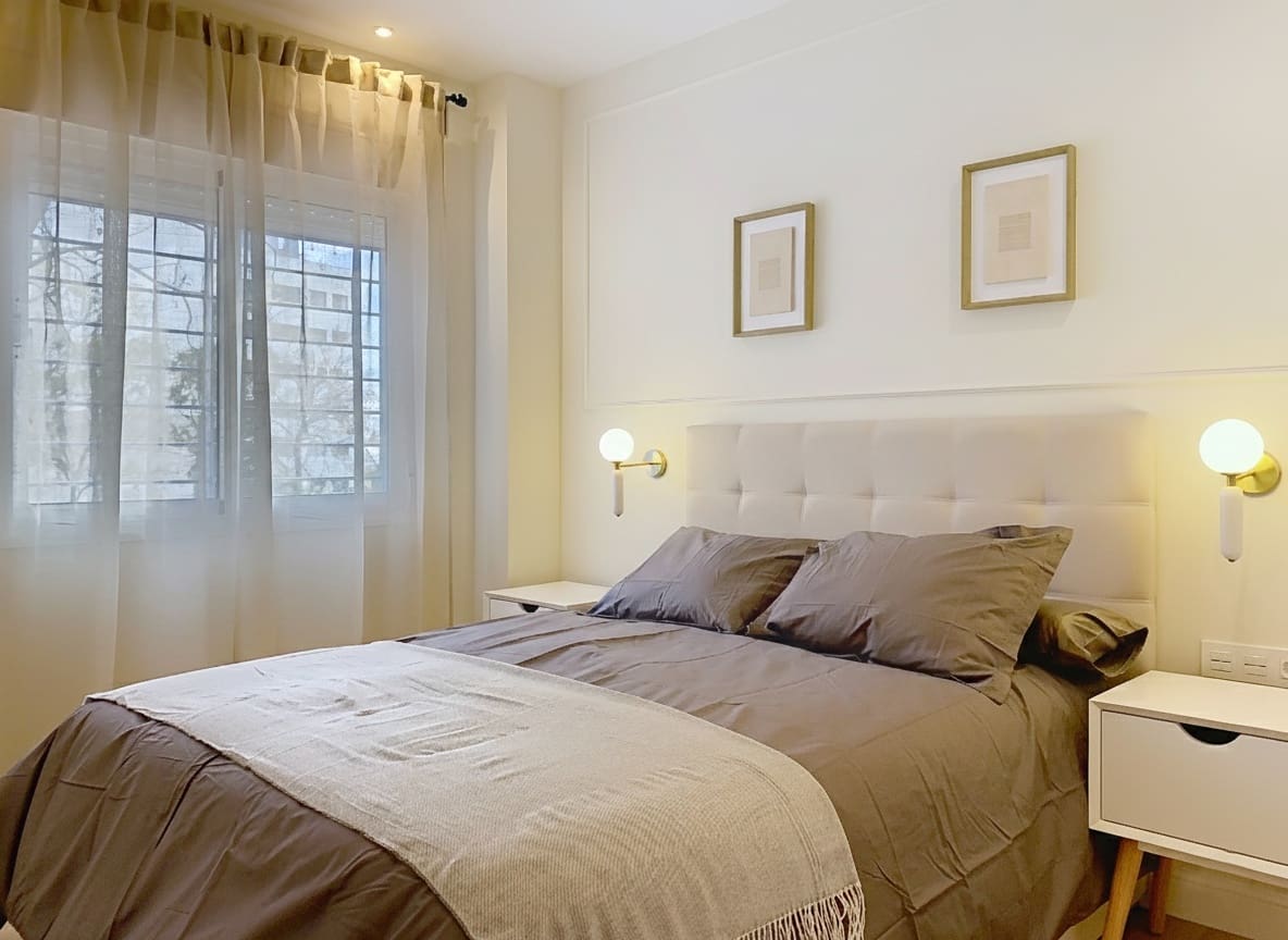 3 Zimmer Apartment zu verkaufen in Estepona mit Pool Garage - 560.000 € (Ref: 9240232)