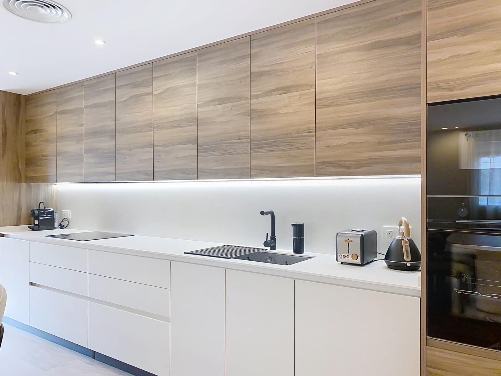 3 Zimmer Apartment zu verkaufen in Estepona mit Pool Garage - 560.000 € (Ref: 9240232)