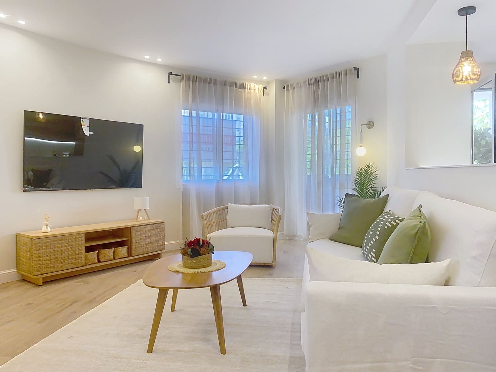 3 Zimmer Apartment zu verkaufen in Estepona mit Pool Garage - 560.000 € (Ref: 9240232)