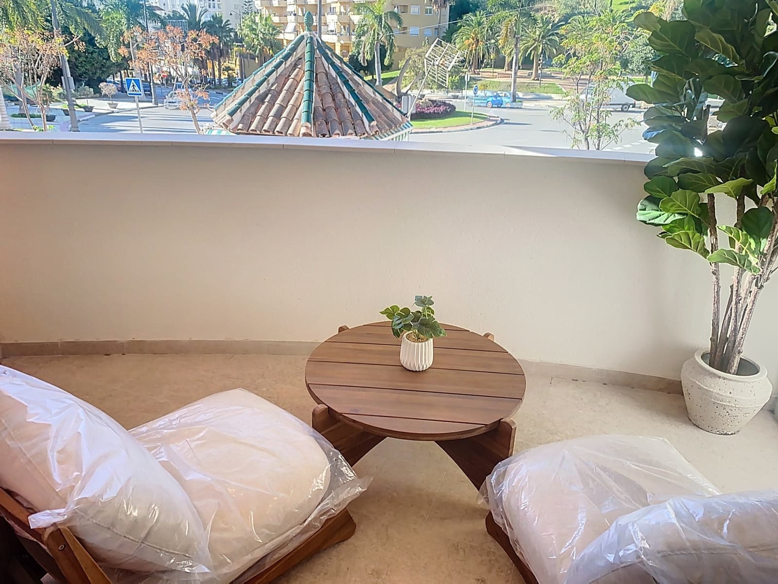 3 Zimmer Apartment zu verkaufen in Estepona mit Pool Garage - 560.000 € (Ref: 9240232)