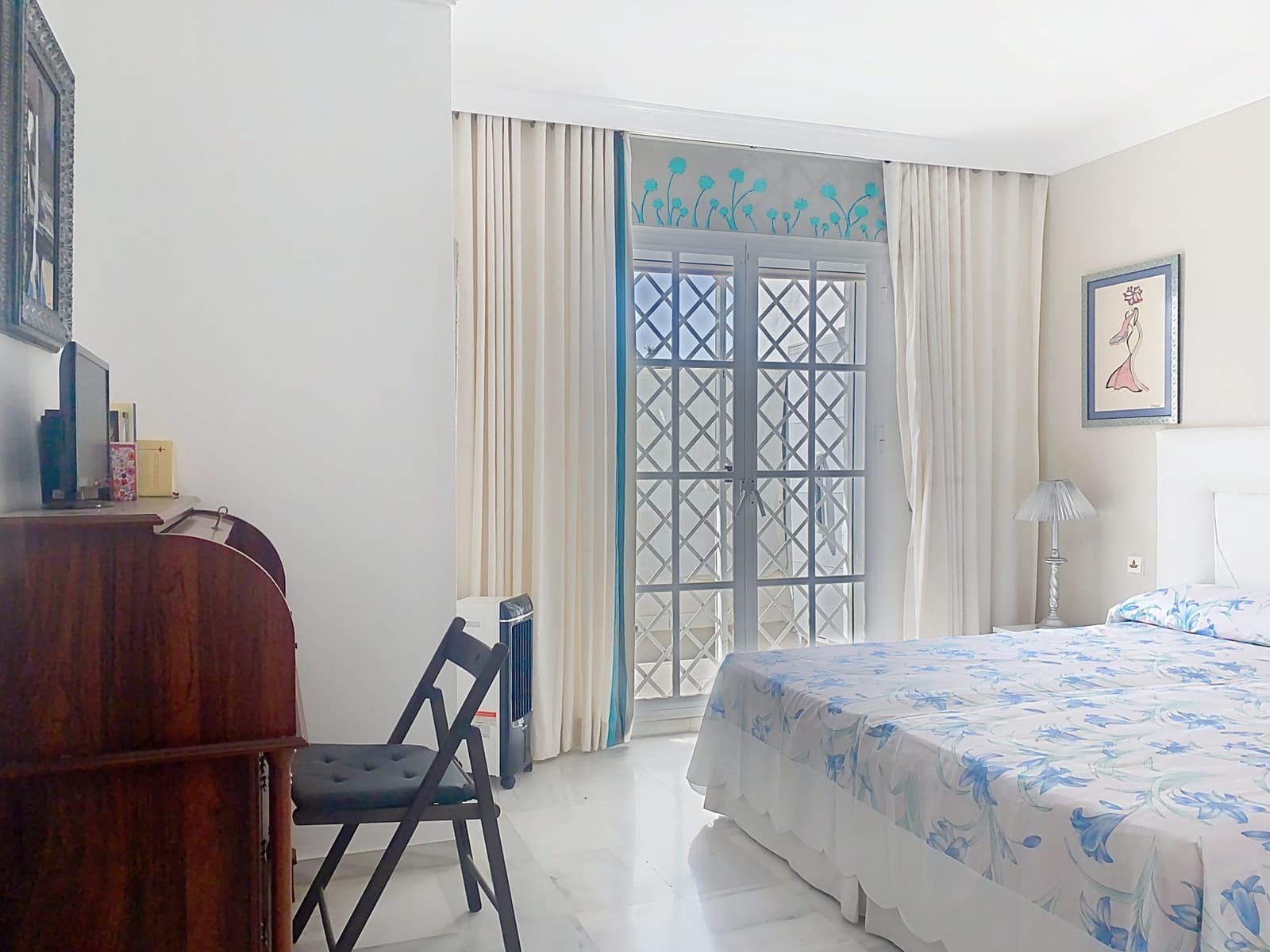 4 Zimmer Haus zu verkaufen in Estepona mit Pool Garage - 525.000 € (Ref: 9252257)