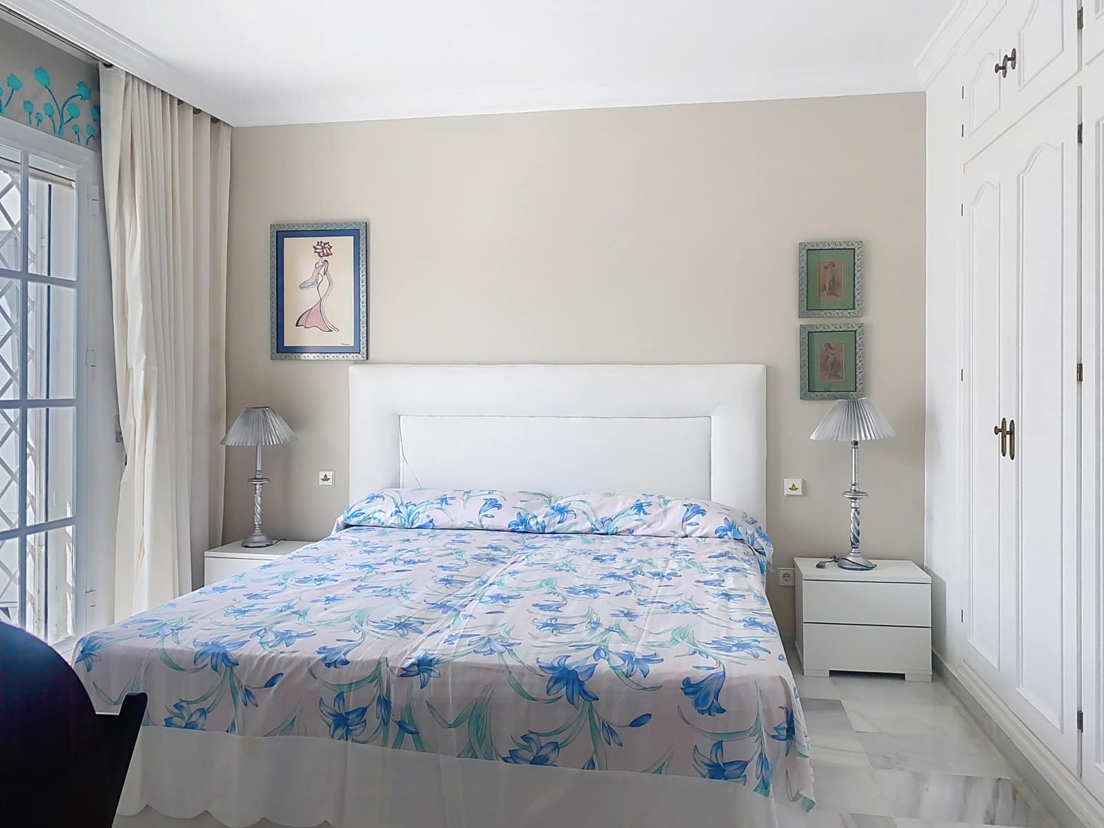 4 Zimmer Haus zu verkaufen in Estepona mit Pool Garage - 525.000 € (Ref: 9252257)