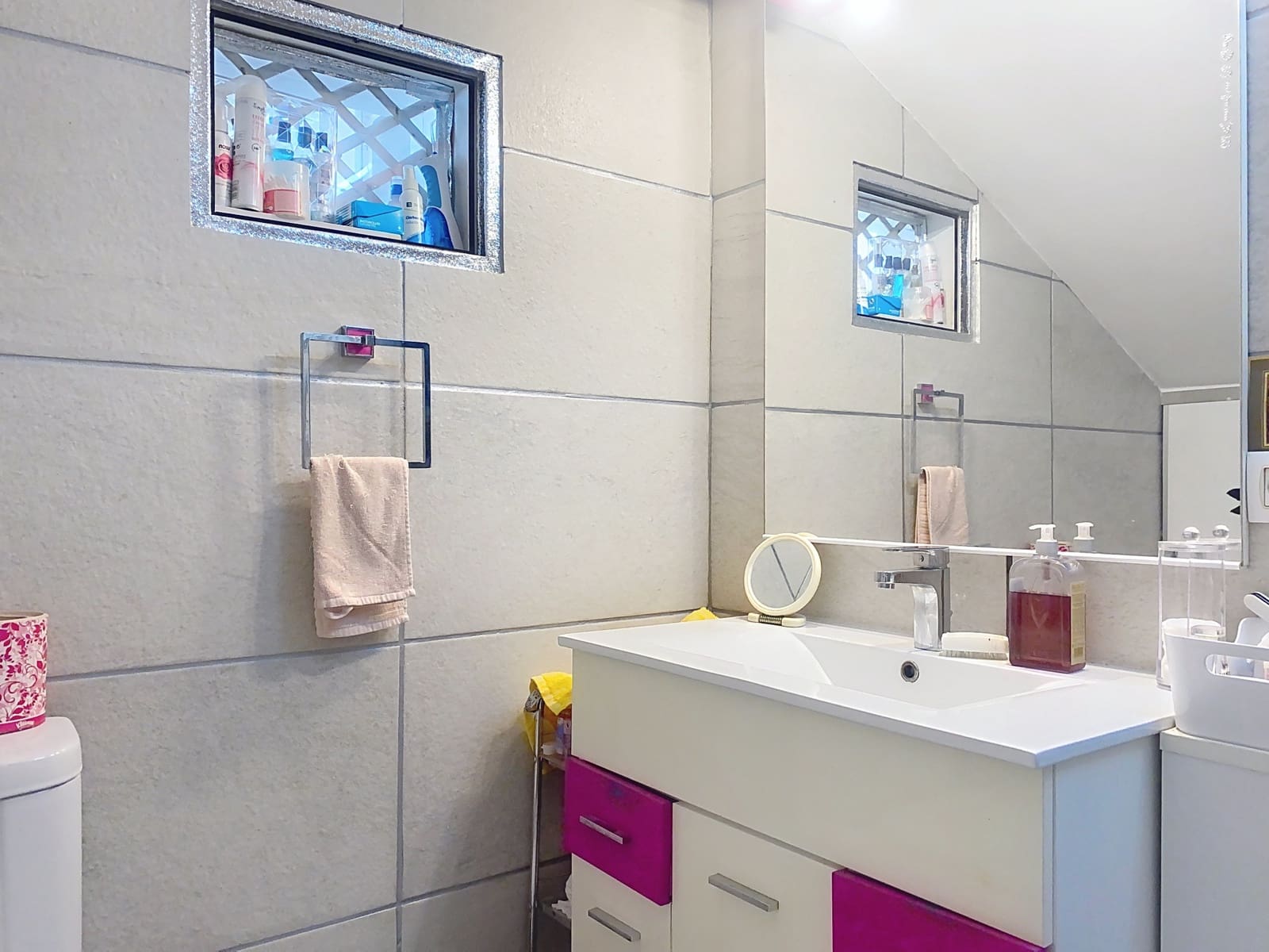 4 Zimmer Haus zu verkaufen in Estepona mit Pool Garage - 525.000 € (Ref: 9252257)