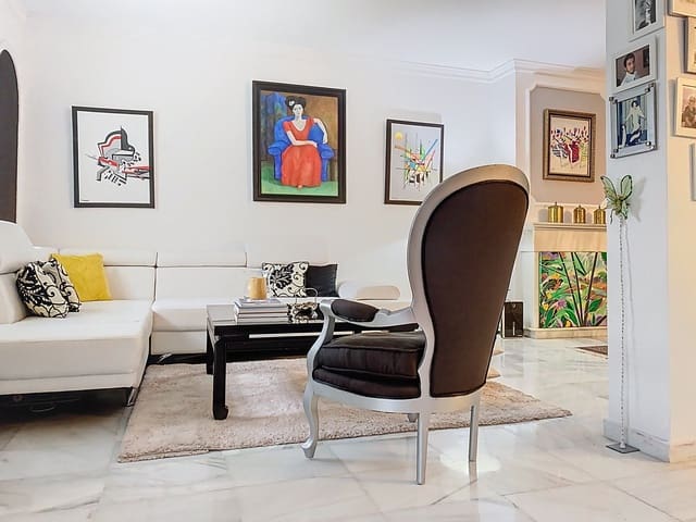 4 soverom Hus til salgs i Estepona med svømmebasseng garasje - € 525 000 (Ref: 9252257)