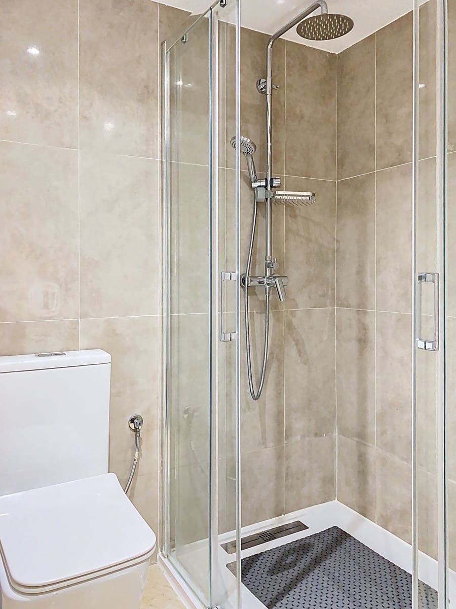 Casa de 3 habitaciones en Estepona en venta con piscina garaje - 795.000 € (Ref: 9257205)