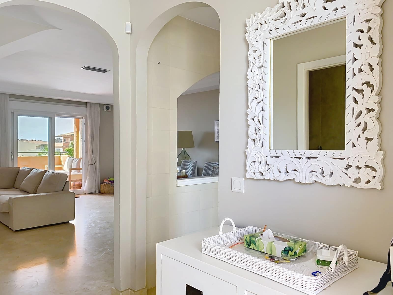 Casa de 3 habitaciones en Estepona en venta con piscina garaje - 795.000 € (Ref: 9257205)