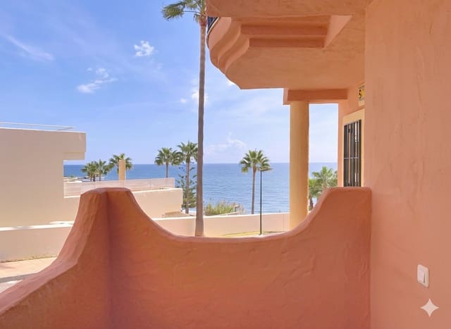 3 chambre Maison de Ville à vendre à Buenas Noches, Estepona avec piscine garage - 695 000 € (Ref: 9257205)