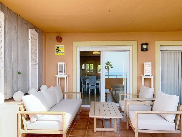 3 chambre Maison de Ville à vendre à Buenas Noches, Estepona avec piscine garage - 695 000 € (Ref: 9257205)