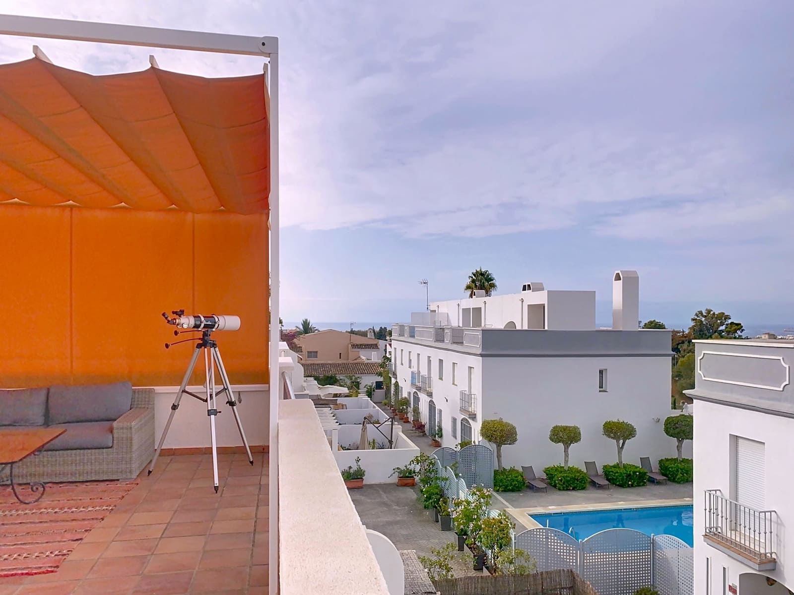 Casa de 3 habitaciones en Estepona en venta con piscina garaje - 655.000 € (Ref: 9257206)