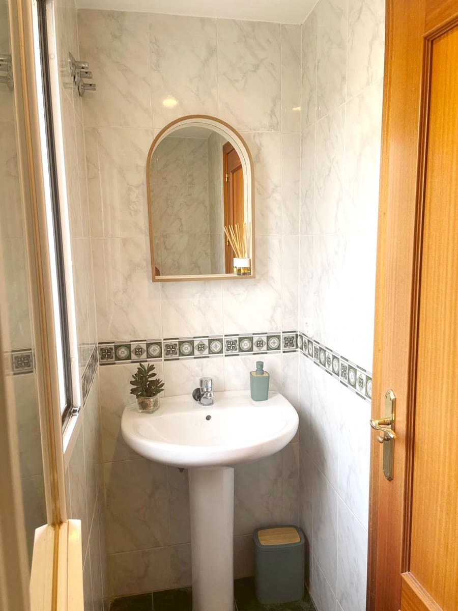 3 bedroom Townhouse for sale in Estepona with pool garage - € 655,000 (Ref: 9257206)