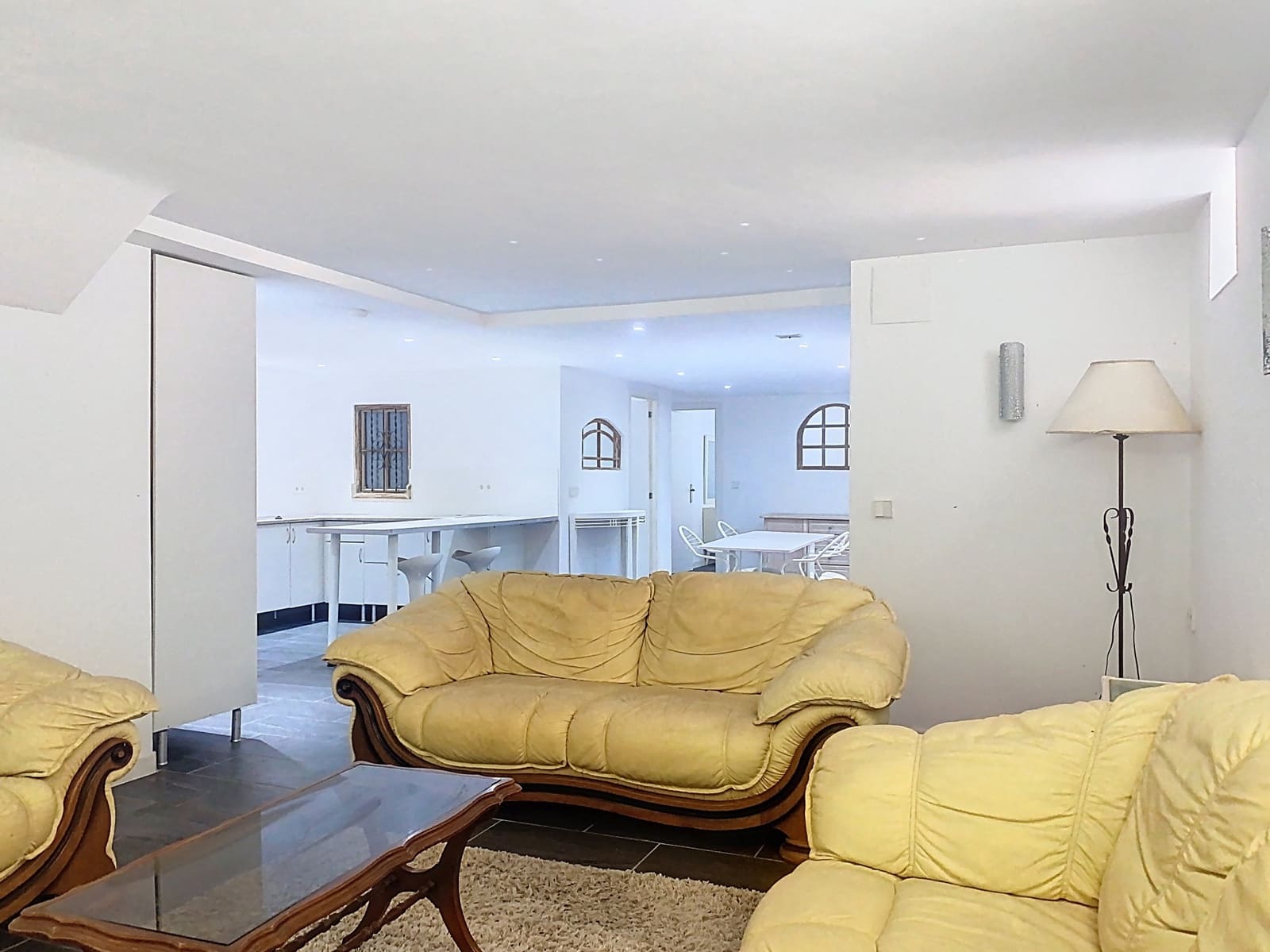 Pareado de 4 habitaciones en Guadalmina en venta con piscina garaje - 850.000 € (Ref: 9262499)