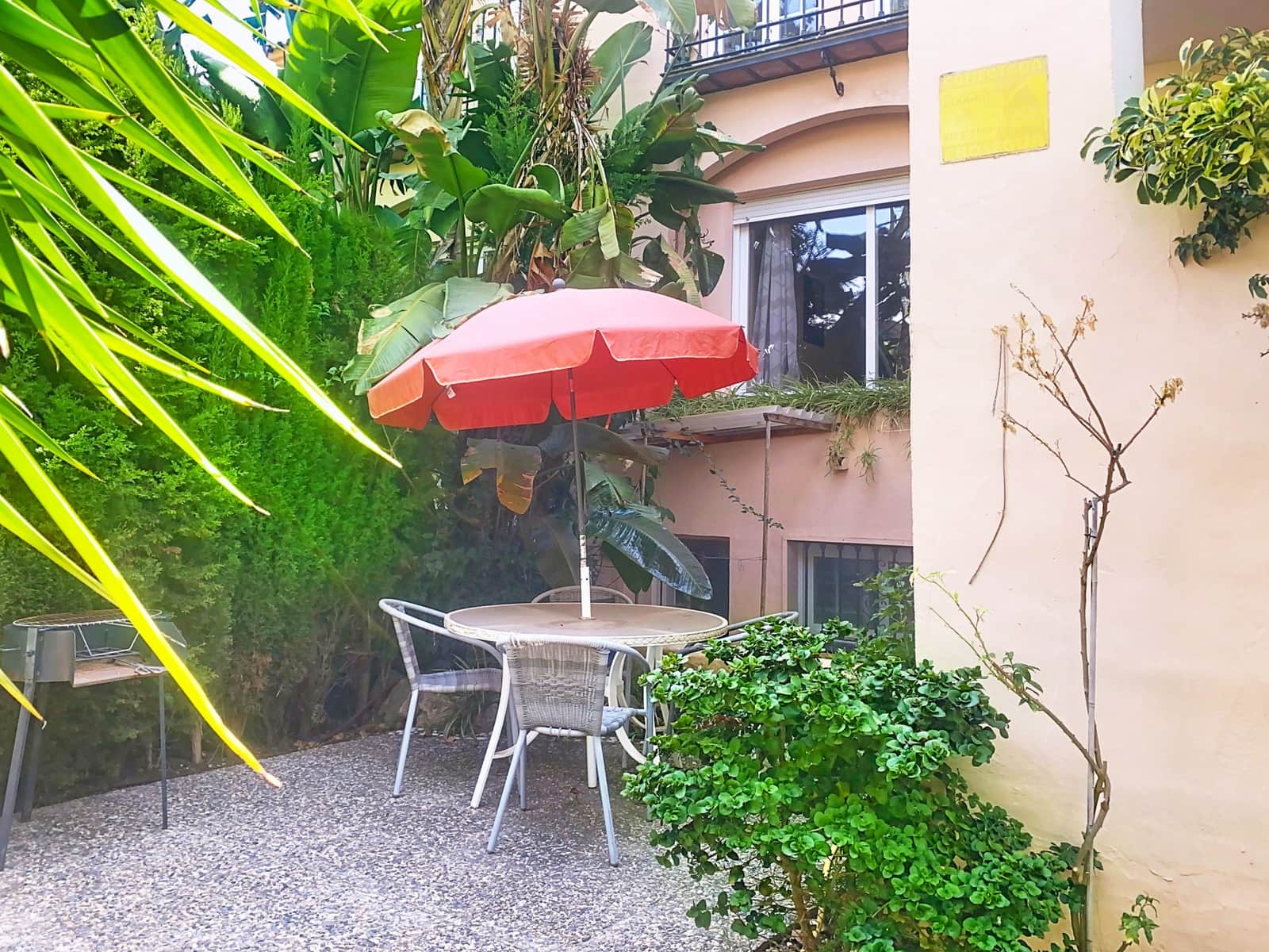 Pareado de 4 habitaciones en Guadalmina en venta con piscina garaje - 850.000 € (Ref: 9262499)