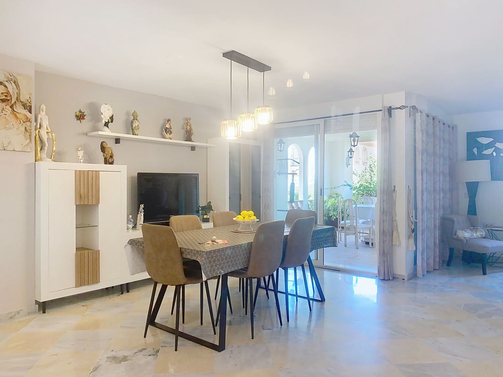 Pareado de 4 habitaciones en Guadalmina en venta con piscina garaje - 850.000 € (Ref: 9262499)