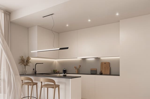 3 slaapkamer Penthouse te koop in Estepona met zwembad garage - € 549.000 (Ref: 9272446)