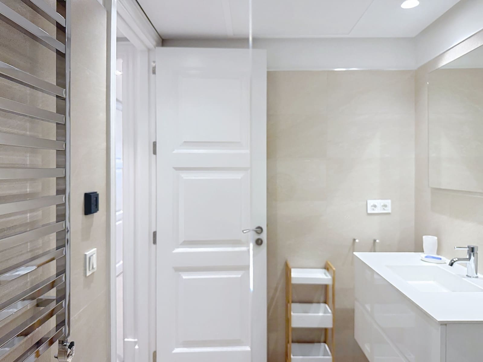 2 quarto Apartamento para venda em Estepona com piscina garagem - 1 250 000 € (Ref: 9297481)