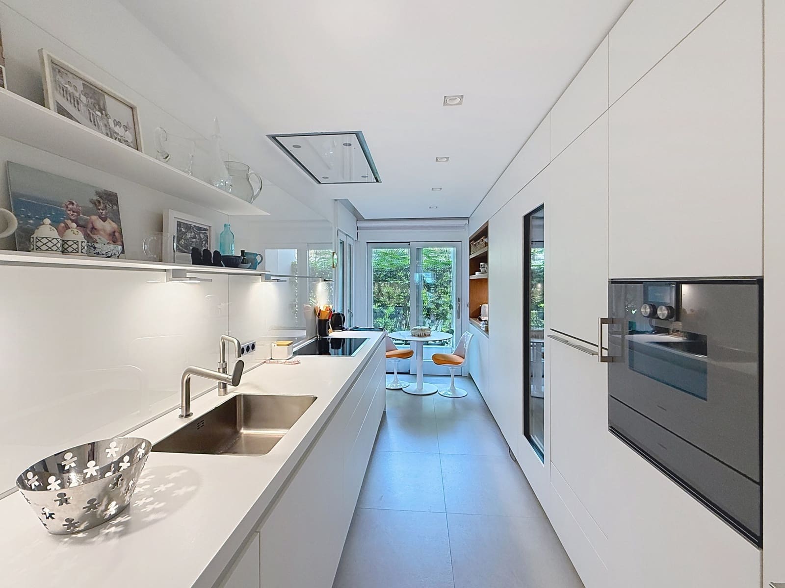 2 quarto Apartamento para venda em Estepona com piscina garagem - 1 250 000 € (Ref: 9297481)