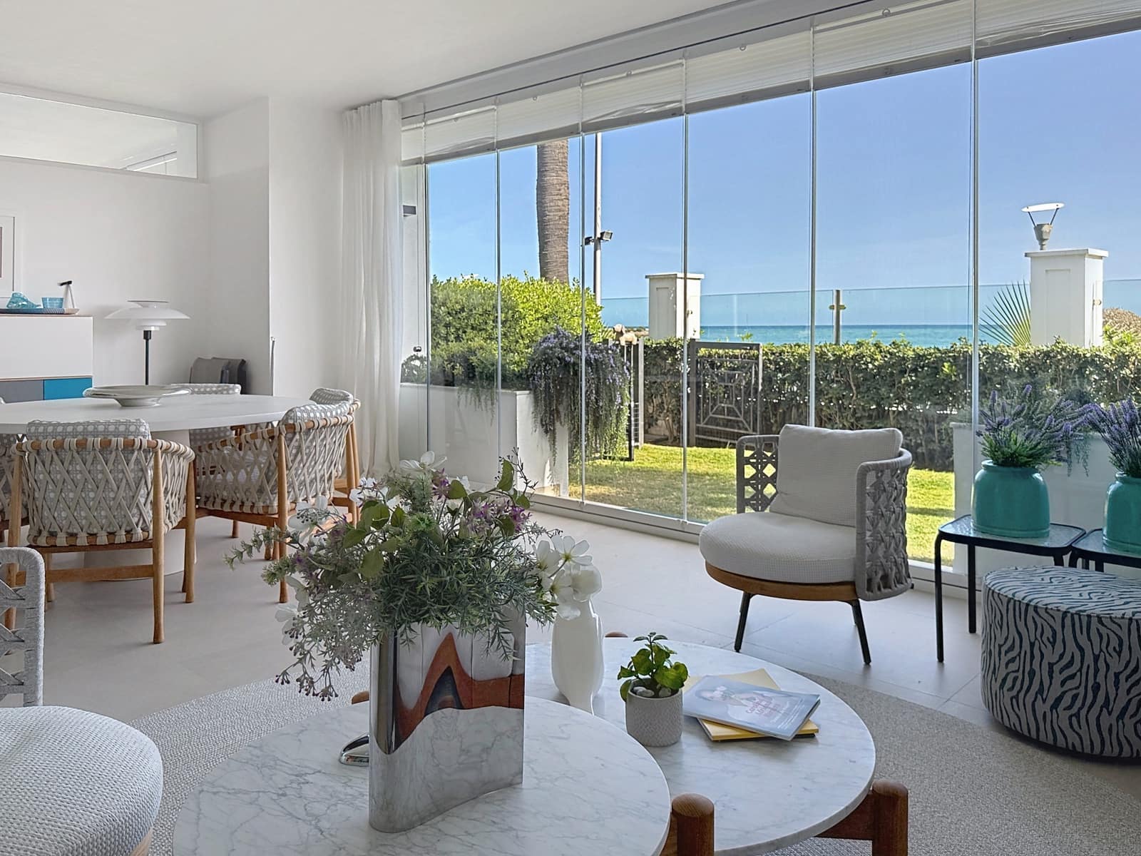 2 quarto Apartamento para venda em Estepona com piscina garagem - 1 250 000 € (Ref: 9297481)