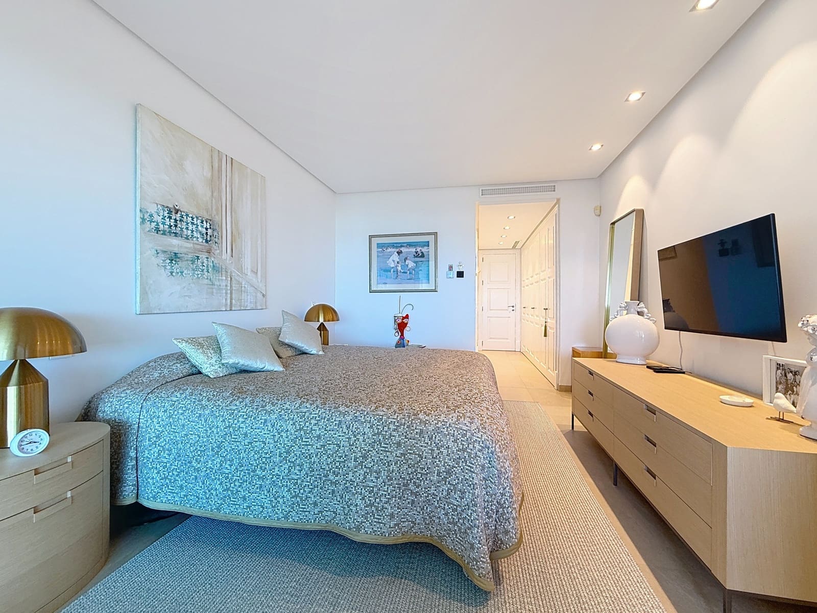 2 quarto Apartamento para venda em Estepona com piscina garagem - 1 250 000 € (Ref: 9297481)