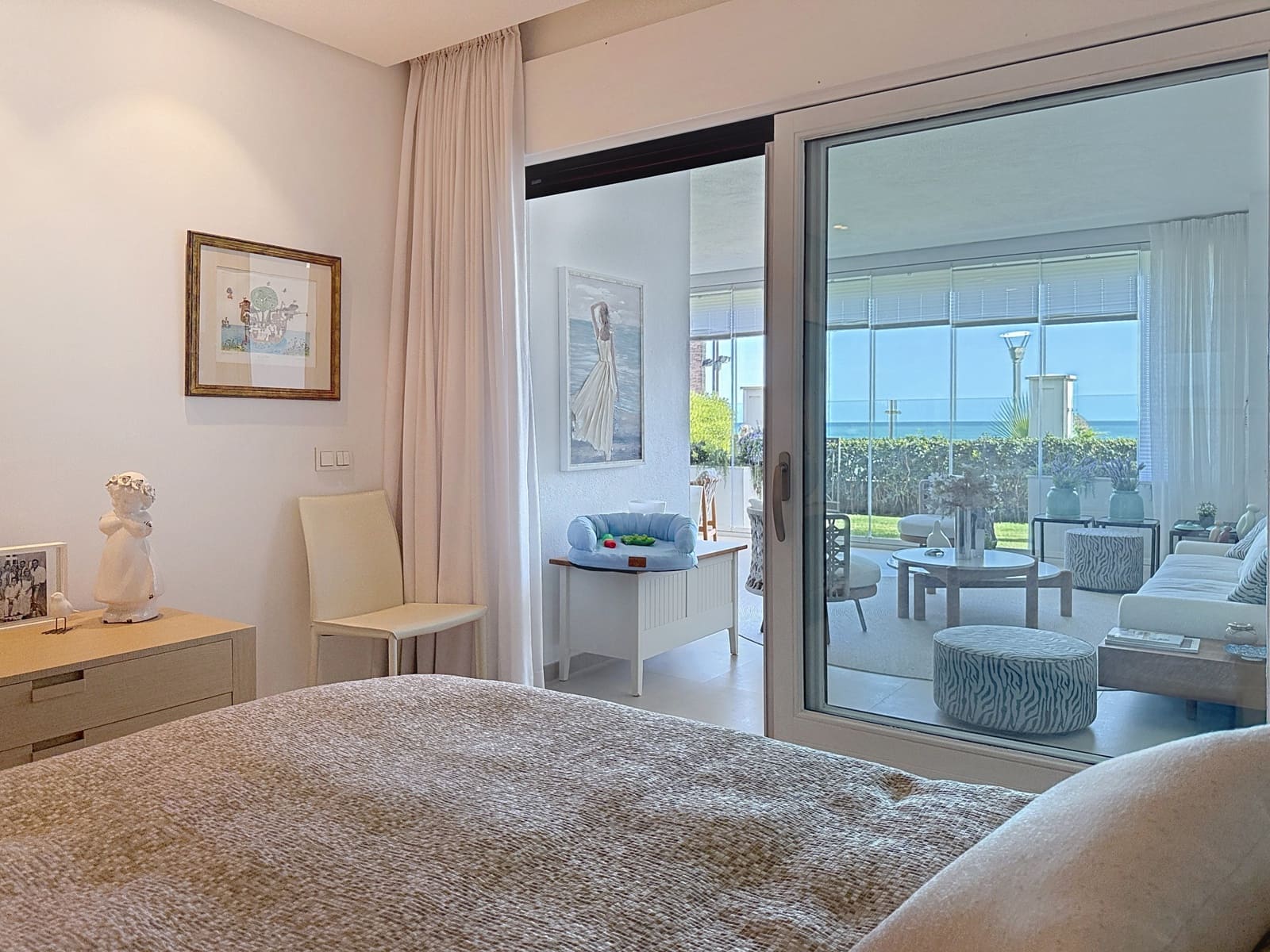 2 quarto Apartamento para venda em Estepona com piscina garagem - 1 250 000 € (Ref: 9297481)