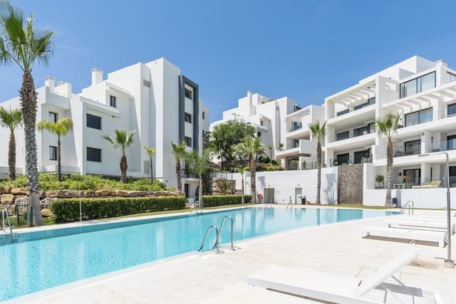 2 sypialnia Apartament na sprzedaż w Estepona Golf, Estepona z basenem garażem - 495 000 € (Ref: 9303383)
