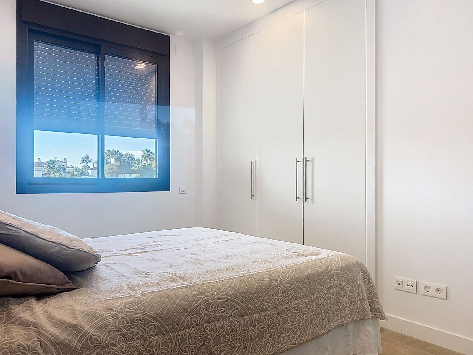 3 Zimmer Penthouse zu verkaufen in Estepona mit Pool Garage - 899.000 € (Ref: 9334787)