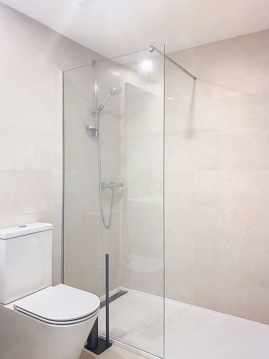 3 quarto Penthouse para venda em Estepona com piscina garagem - 759 000 € (Ref: 9334787)