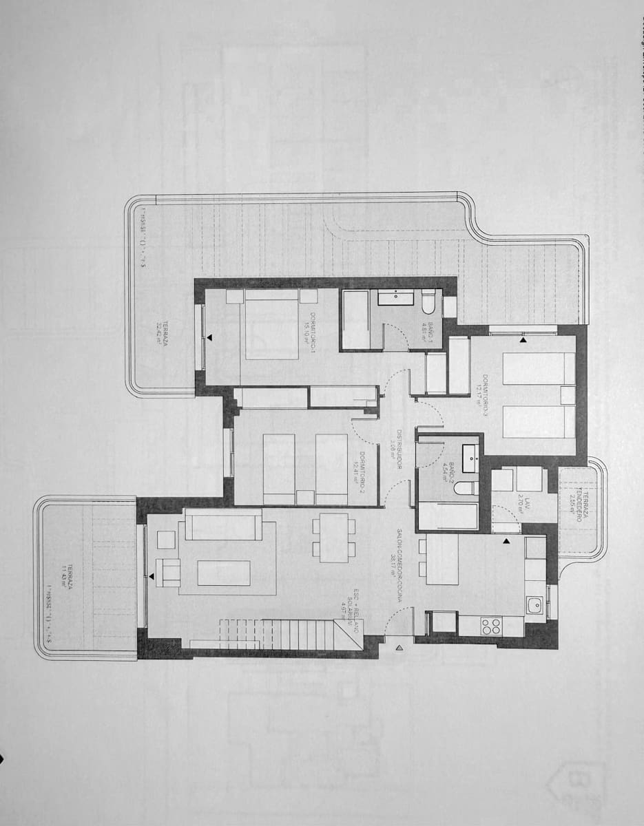 3 quarto Penthouse para venda em Estepona com piscina garagem - 759 000 € (Ref: 9334787)