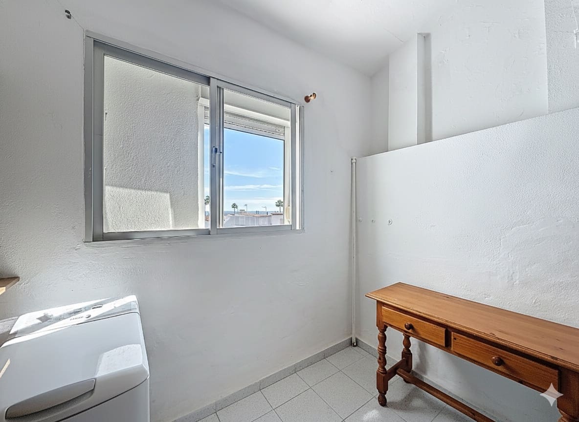 3 Zimmer Doppelhaus zu verkaufen in Manilva mit Pool Garage - 299.000 € (Ref: 9355692)