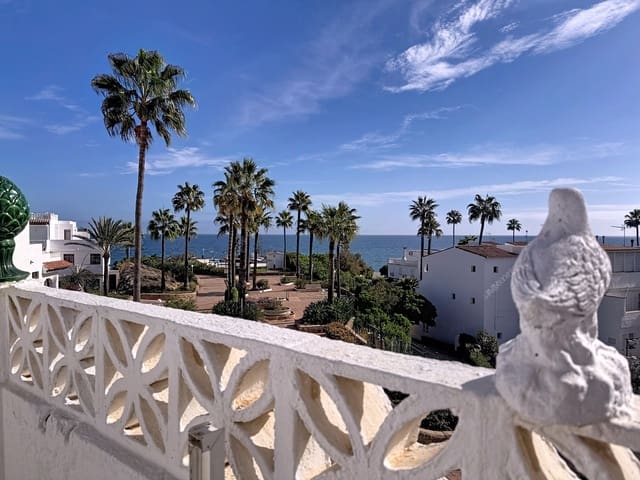 3 Zimmer Doppelhaus zu verkaufen in Manilva mit Pool Garage - 299.000 € (Ref: 9355692)