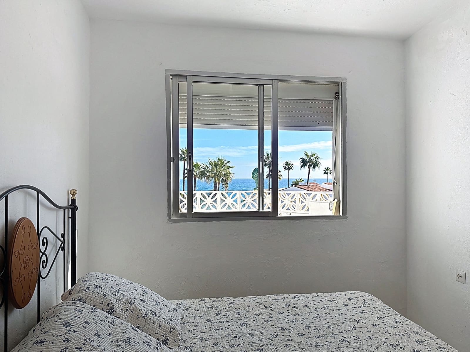 3 Zimmer Doppelhaus zu verkaufen in Manilva mit Pool Garage - 299.000 € (Ref: 9355692)