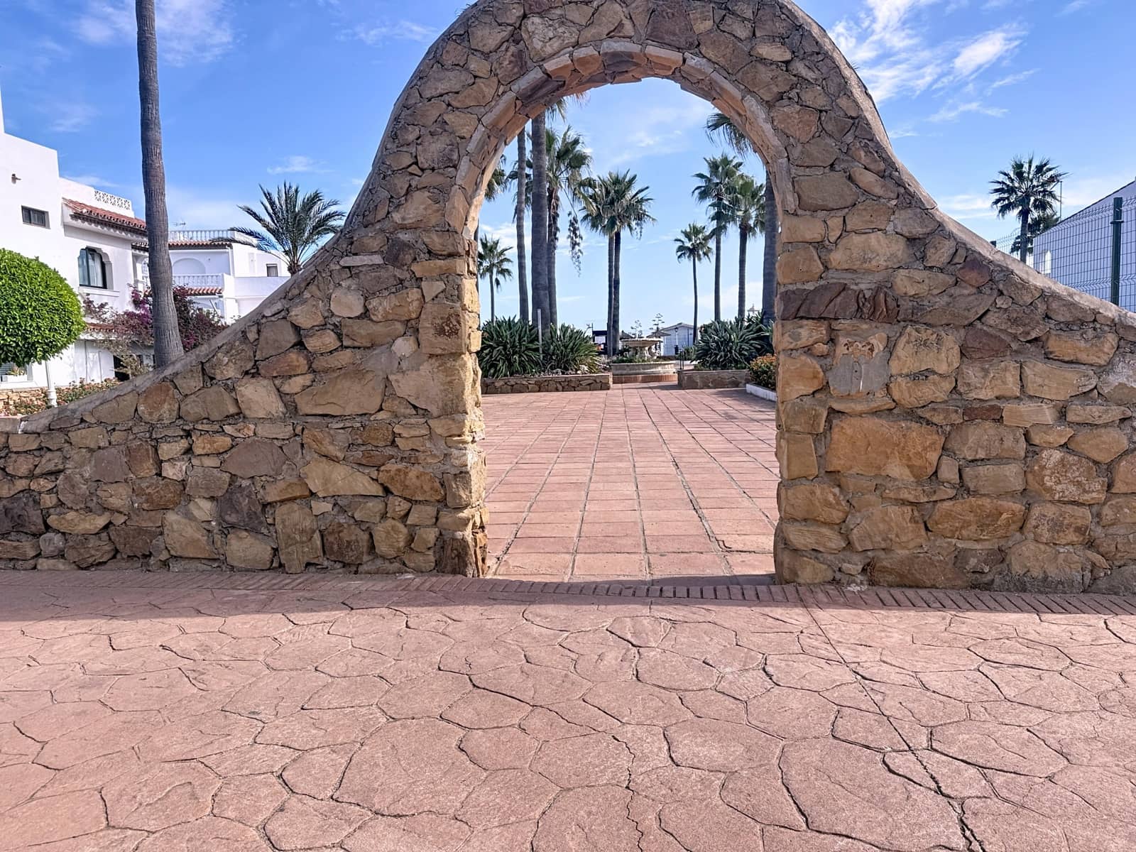 3 Zimmer Doppelhaus zu verkaufen in Manilva mit Pool Garage - 299.000 € (Ref: 9355692)