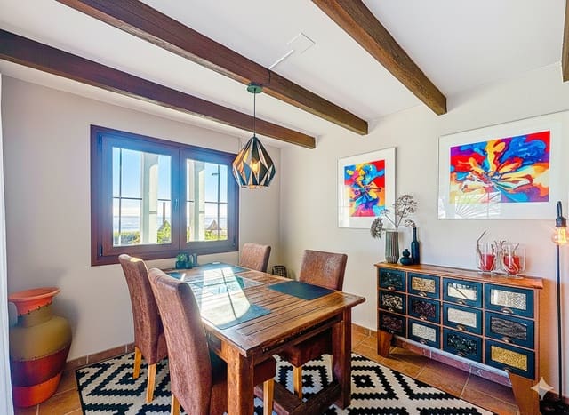 3 soveværelse Semi-Rækkehus til salg i Marina de Casares, Casares med swimmingpool - € 1.250.000 (Ref: 9359427)