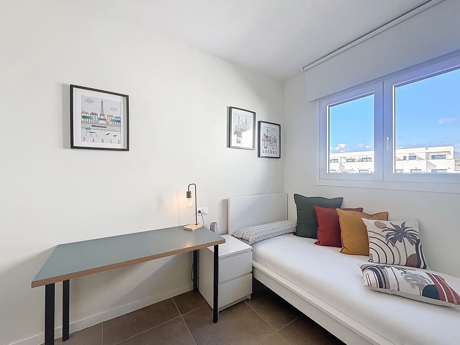 3 bedroom Apartment for sale in Estepona with pool garage - € 479,000 (Ref: 9367218)