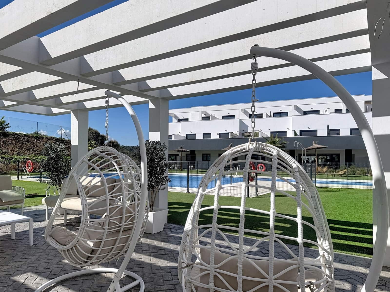 3 bedroom Apartment for sale in Estepona with pool garage - € 479,000 (Ref: 9367218)