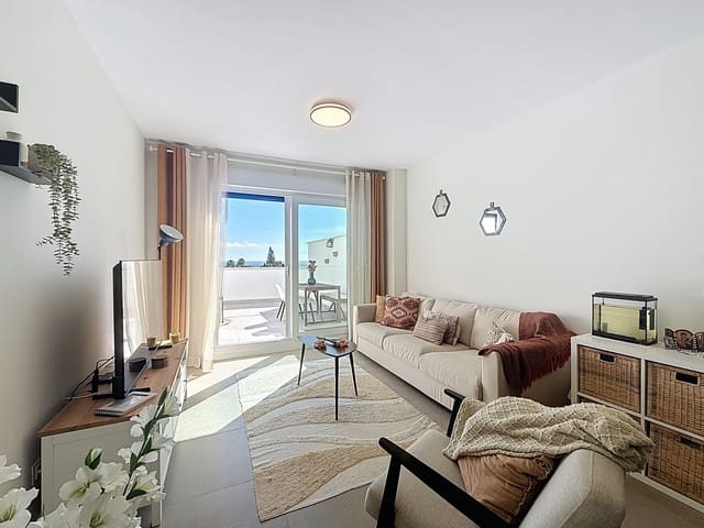 3 quarto Apartamento para venda em Estepona com piscina garagem - 439 000 € (Ref: 9367218)