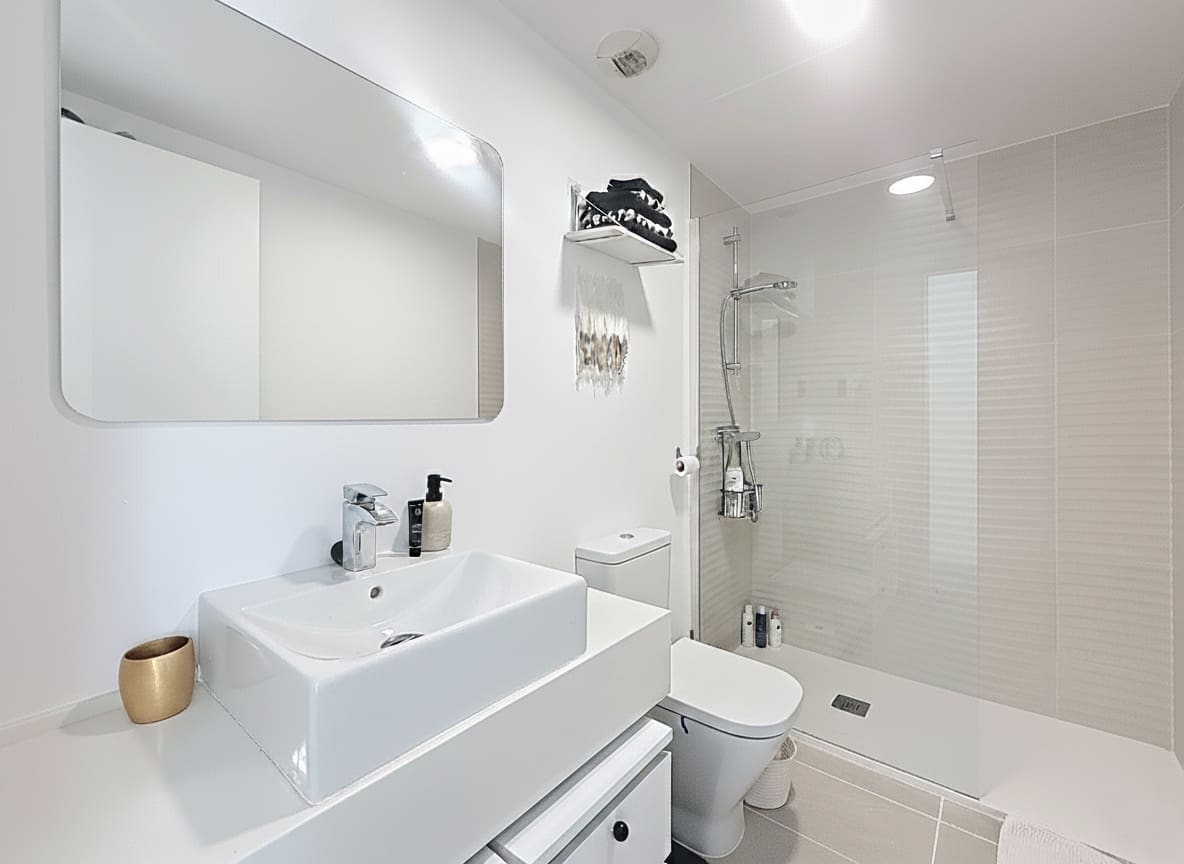 2 soveværelse Penthouse til salg i Estepona med swimmingpool garage - € 515.000 (Ref: 9382511)
