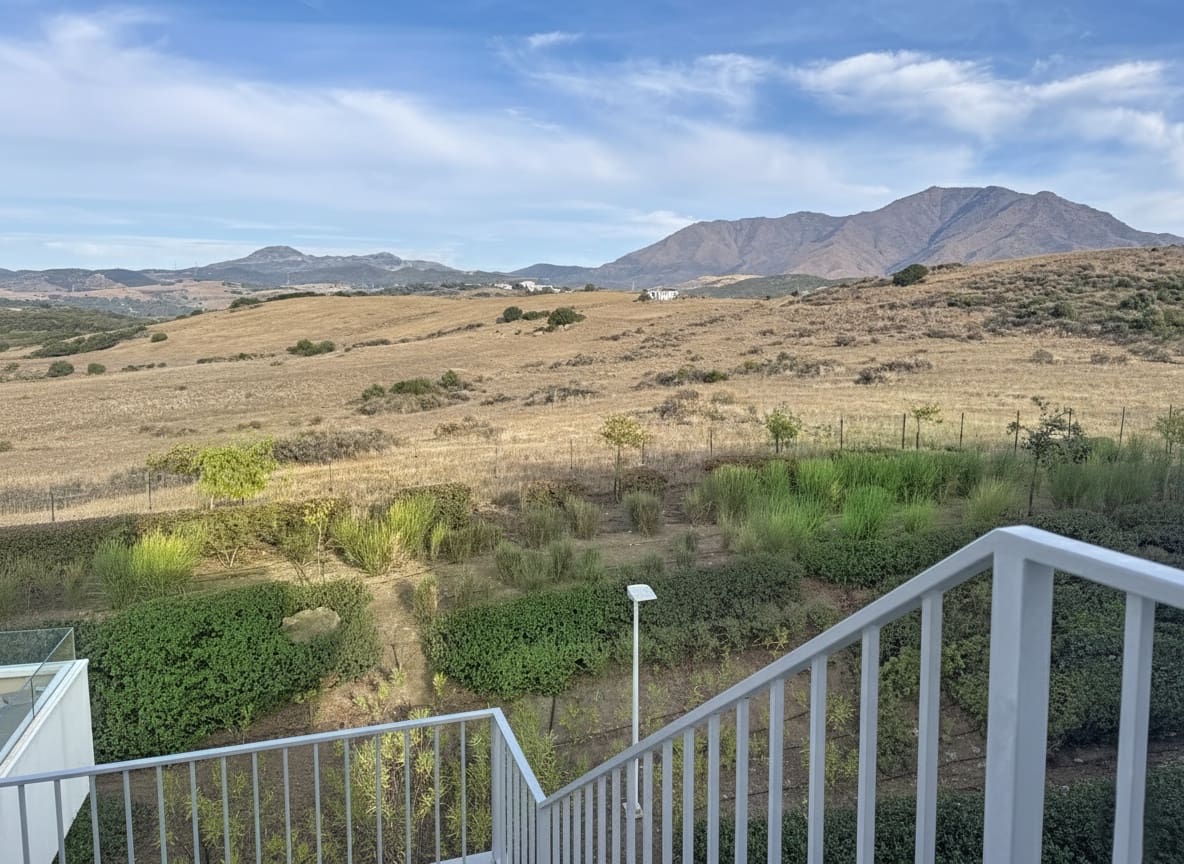 2 soveværelse Penthouse til salg i Estepona med swimmingpool garage - € 515.000 (Ref: 9382511)