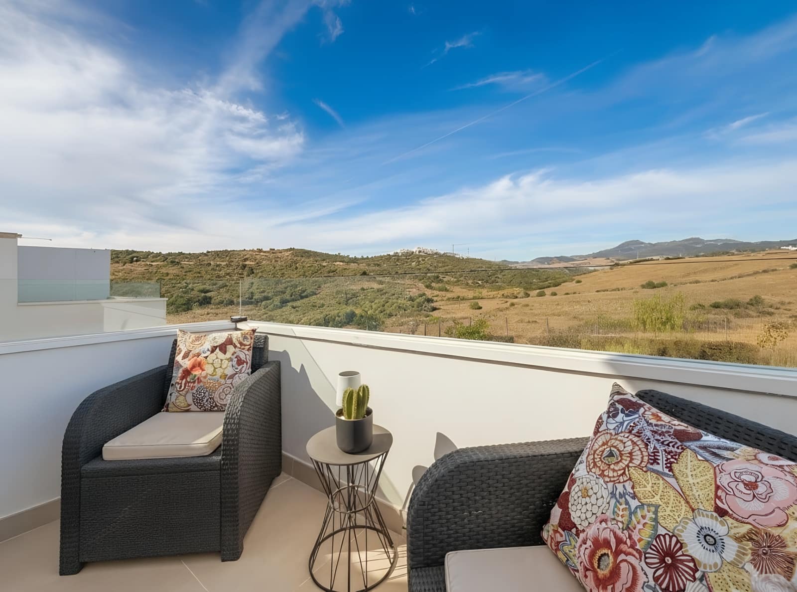 2 soveværelse Penthouse til salg i Estepona med swimmingpool garage - € 515.000 (Ref: 9382511)