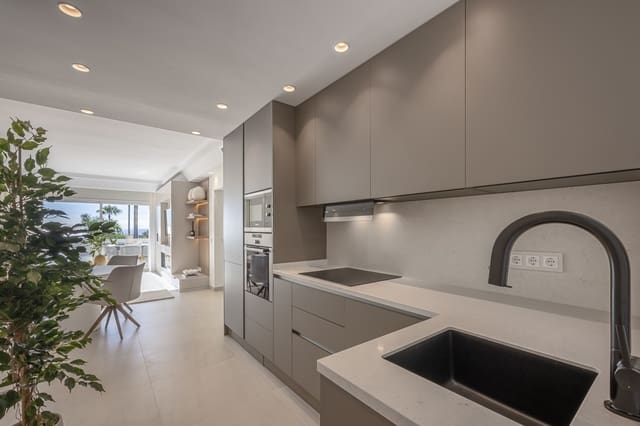 2 soverom Leilighet til salgs i Costalita, Estepona med svømmebasseng - € 995 000 (Ref: 9395851)