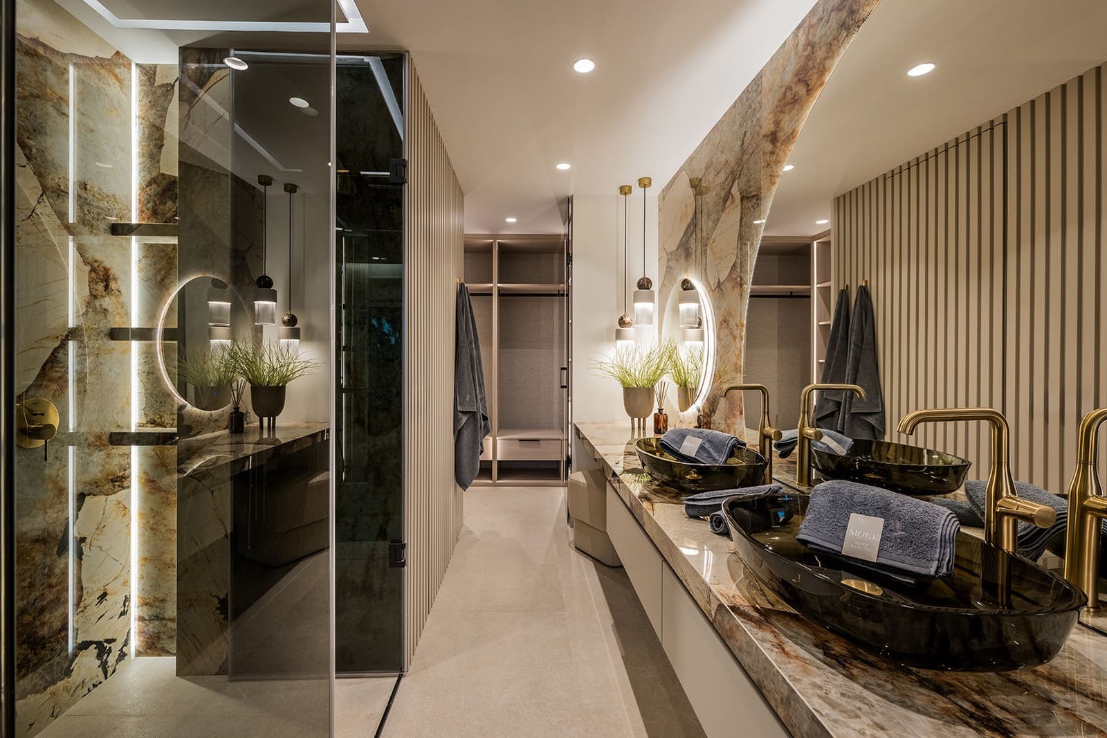 3 Zimmer Apartment zu verkaufen in Estepona mit Pool Garage - 1.995.000 € (Ref: 9395852)