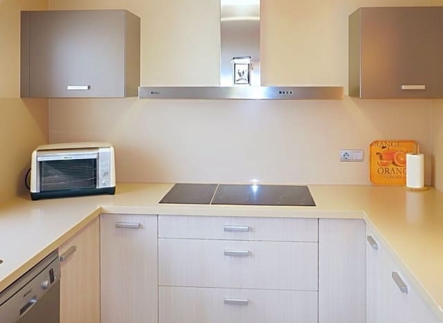 5 soverom Hus til salgs i El Padrón, Estepona med svømmebasseng garasje - € 435 000 (Ref: 9422141)