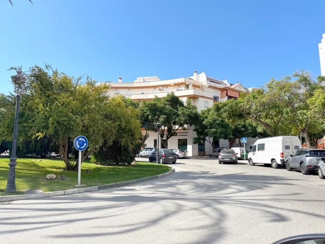 4 slaapkamer Penthouse te koop in Huerta Nueva, Estepona met zwembad garage - € 790.000 (Ref: 9426989)