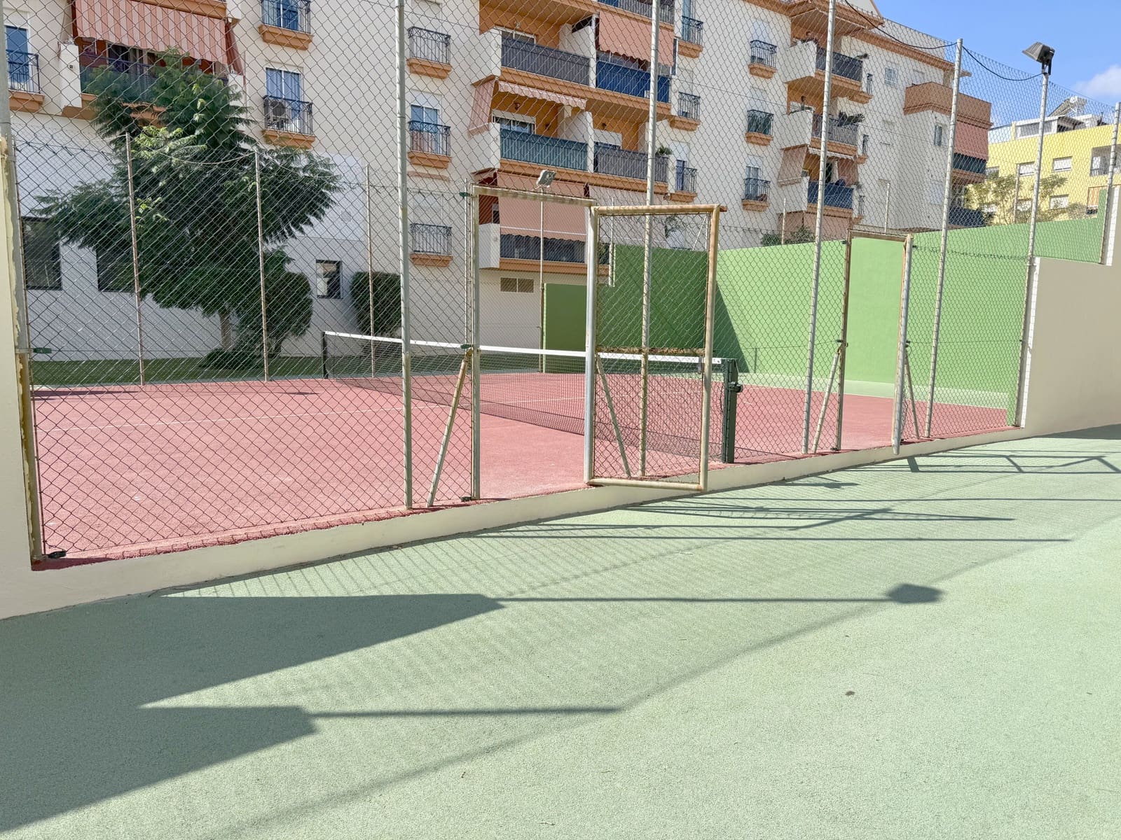 4 slaapkamer Penthouse te koop in Estepona met zwembad garage - € 790.000 (Ref: 9426989)