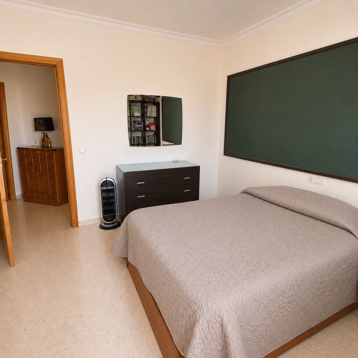 Ático de 4 habitaciones en Estepona en venta con piscina garaje - 695.000 € (Ref: 9426989)