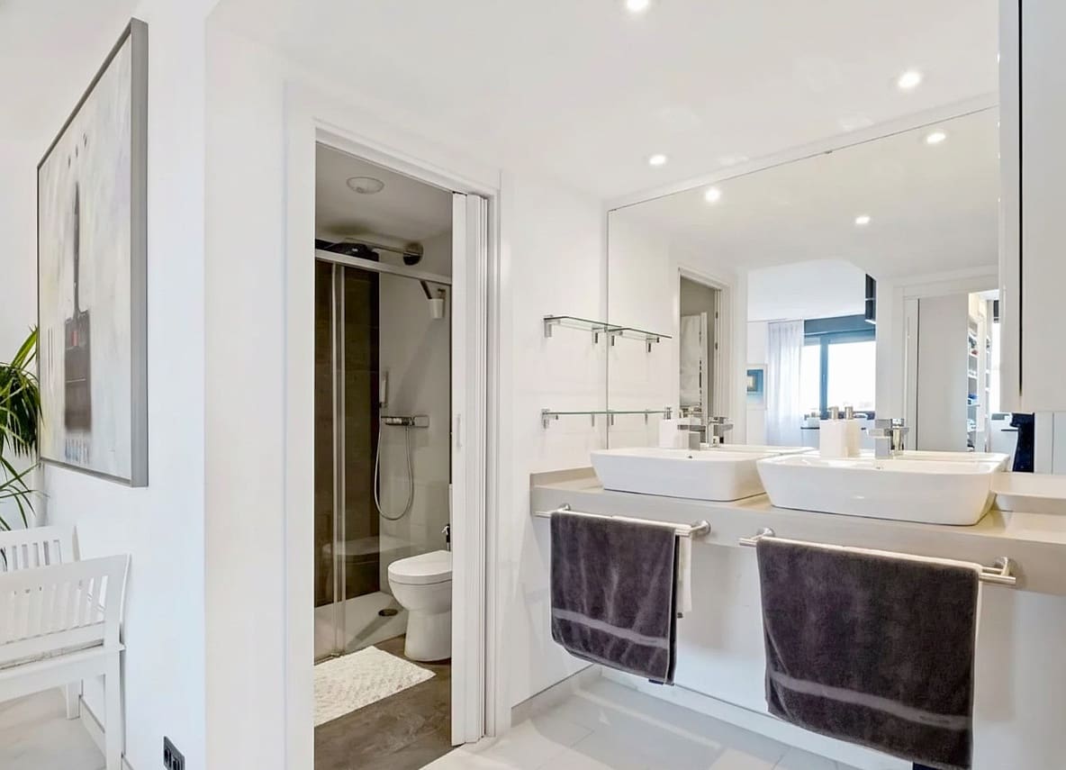 3 soveværelse Penthouse til salg i Estepona med swimmingpool garage - € 1.850.000 (Ref: 9450133)