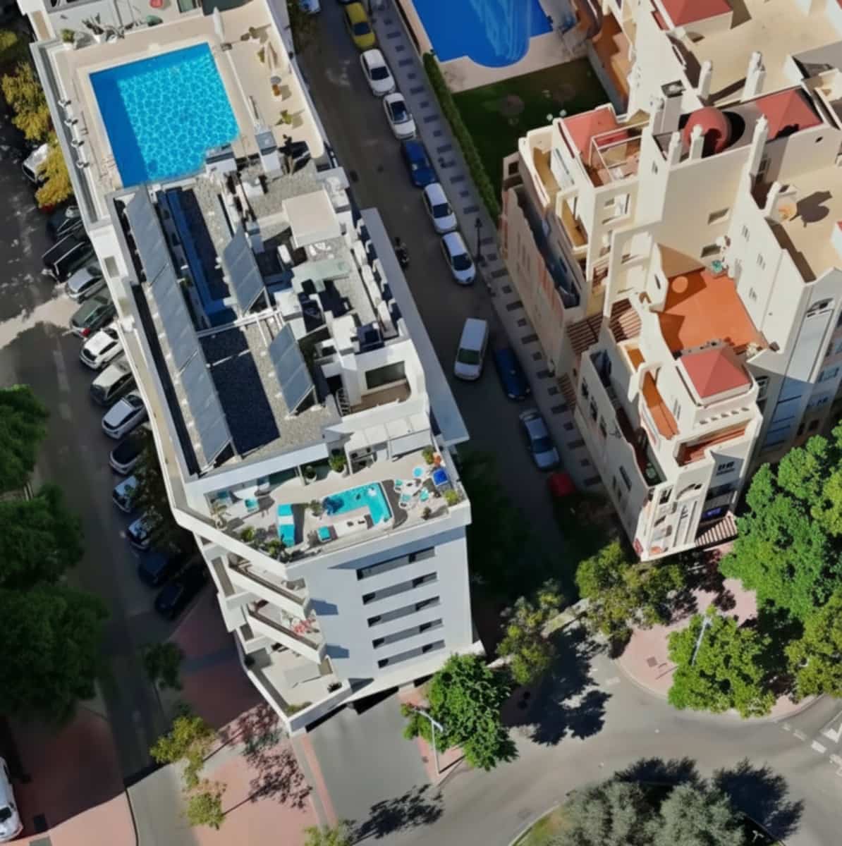 3 soveværelse Penthouse til salg i Estepona med swimmingpool garage - € 1.850.000 (Ref: 9450133)
