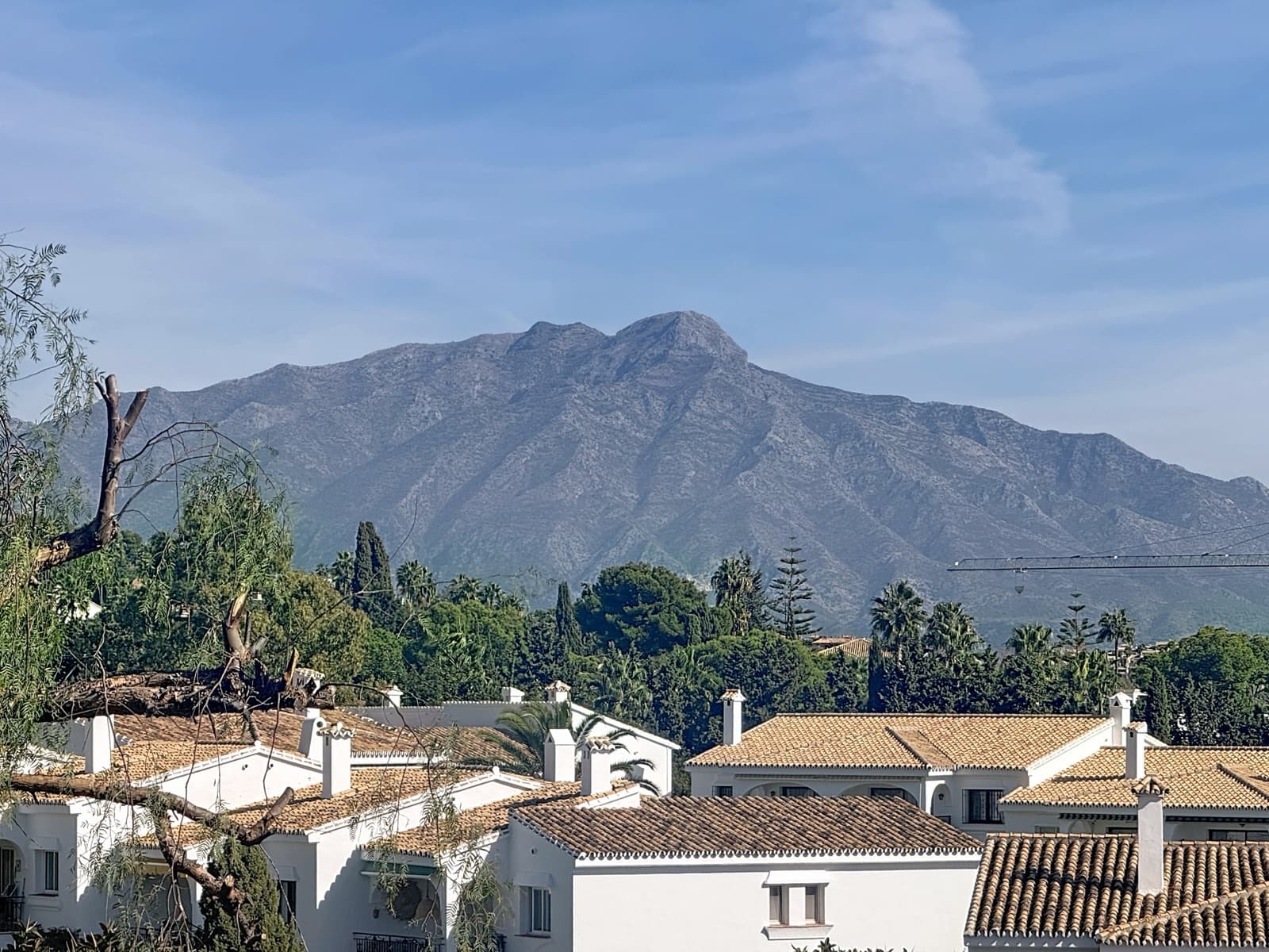 2 bedroom Apartment for sale in Benahavis with pool garage - € 319,000 (Ref: 9450134)